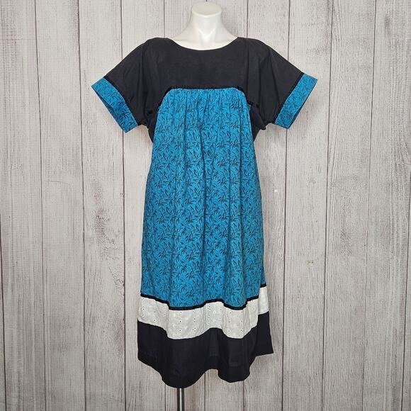 VTG T&L Muumuu Factory Hawaii Color Block House Dress with Pockets, sz Medium - Picture 1 of 5